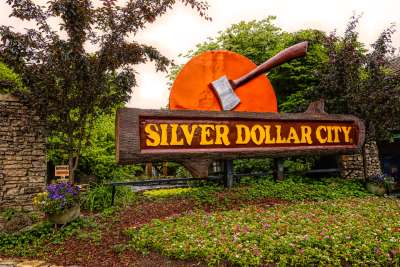 Silver Dollar City TPF Travel Plus | Trips Places and Fun